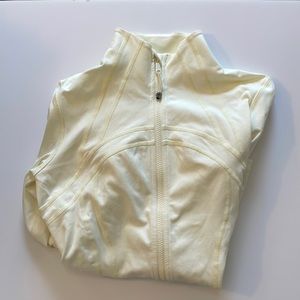 Nwt lululemon define jacket size 10